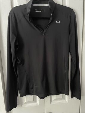 Under Armour Black Women's Long-Sleeve 1/4 Zip Performance Top